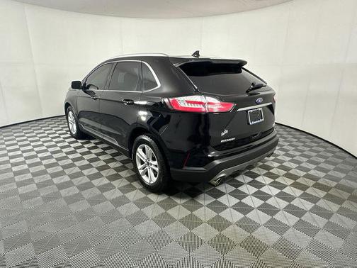 Agate Black Metallic 2019 Ford Edge SEL