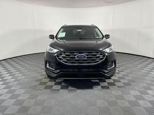 Agate Black Metallic 2019 Ford Edge SEL