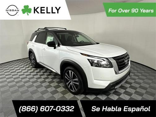 2025 Nissan Pathfinder Platinum 4WD