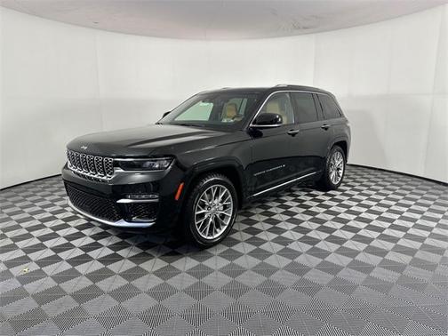 2022 Jeep Grand Cherokee Summit