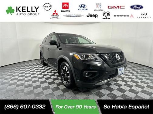 2020 Nissan Pathfinder SL