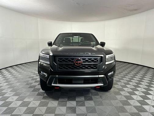 Super Black 2023 Nissan Frontier PRO-4X