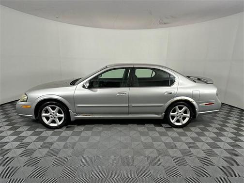 2003 Nissan Maxima SE