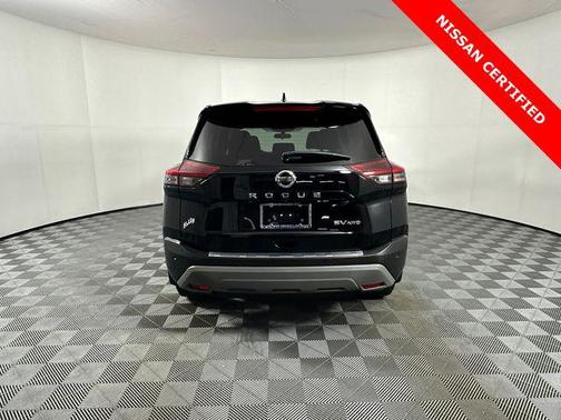 Super Black 2021 Nissan Rogue SV