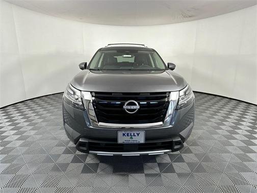 2024 Nissan Pathfinder SL 4WD