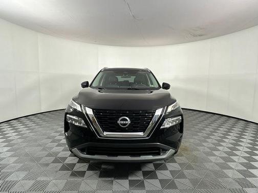 Super Black 2022 Nissan Rogue SV