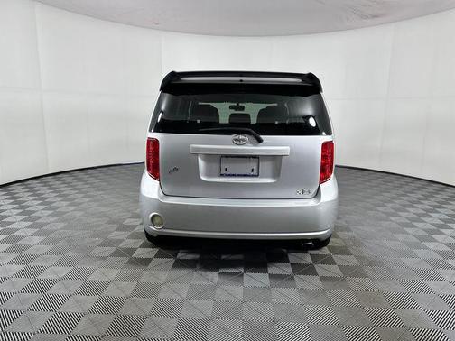 Classic Silver Metallic 2008 Scion xB Base