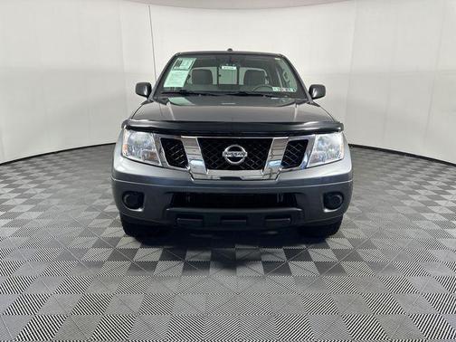Gun Metallic 2016 Nissan Frontier SV