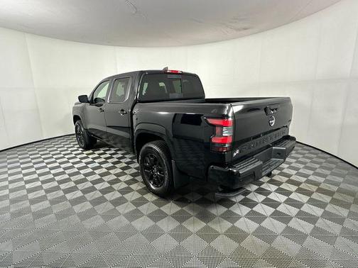 Super Black 2026 Nissan Frontier SV