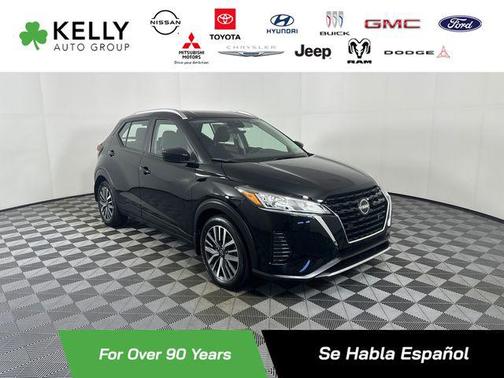 Super Black 2023 Nissan Kicks SV