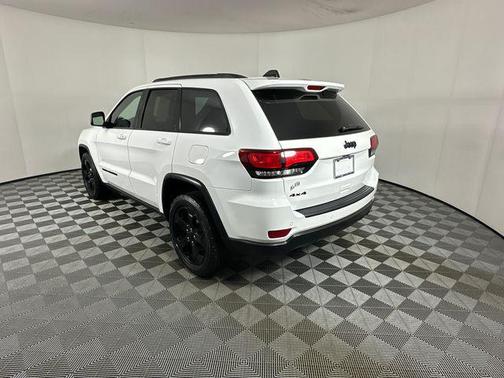 2019 Jeep Grand Cherokee Upland