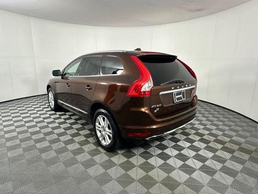 Java Metallic 2015 Volvo XC60 T5 Premier