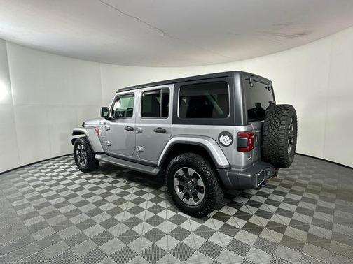 Billet Silver Metallic Clearcoat 2018 Jeep Wrangler Unlimited Sahara