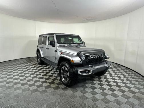 Billet Silver Metallic Clearcoat 2018 Jeep Wrangler Unlimited Sahara