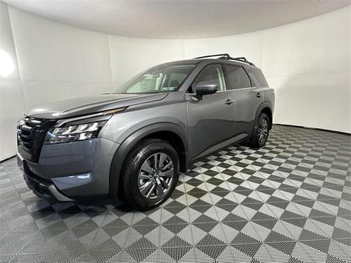 2025 Nissan Pathfinder SV 4WD