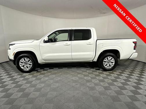 Glacier White 2023 Nissan Frontier SV