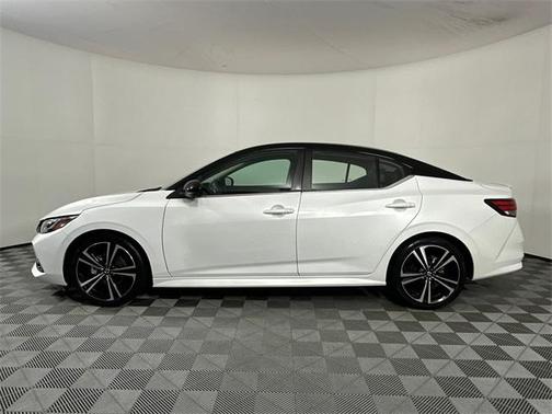 2022 Nissan Sentra SR