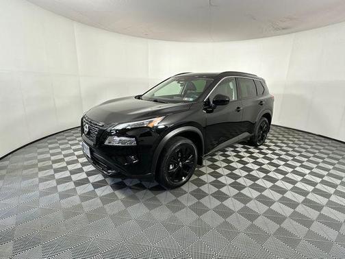 Super Black 2023 Nissan Rogue SV