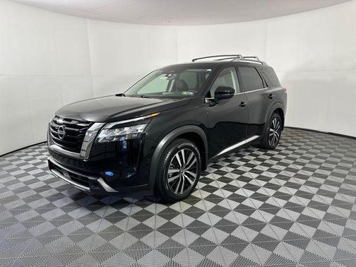 Super Black 2024 Nissan Pathfinder Platinum 4WD
