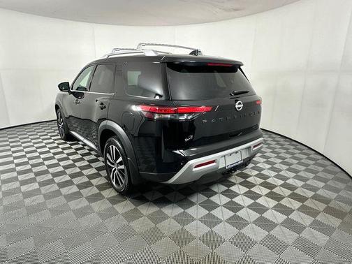 Super Black 2024 Nissan Pathfinder Platinum 4WD