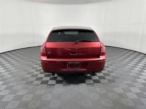 2005 Dodge Magnum RT