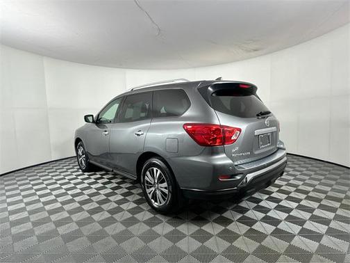 2020 Nissan Pathfinder S 4WD