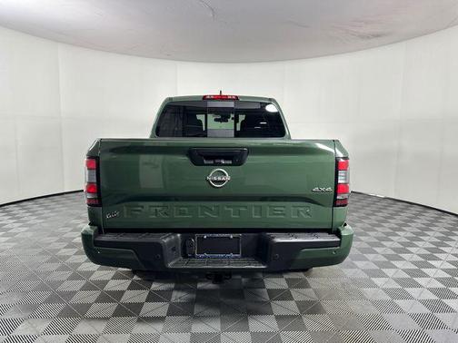 Tactical Green Metallic 2026 Nissan Frontier SV