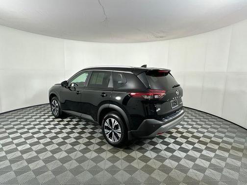 Super Black 2023 Nissan Rogue SV