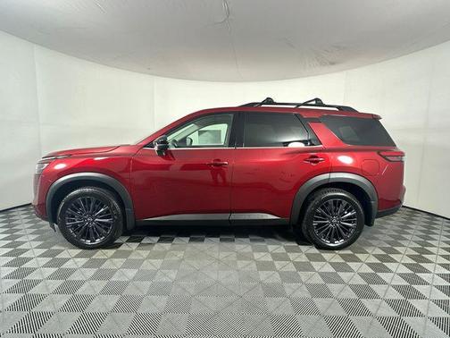 Scarlet Ember Tintcoat 2026 Nissan Pathfinder SL