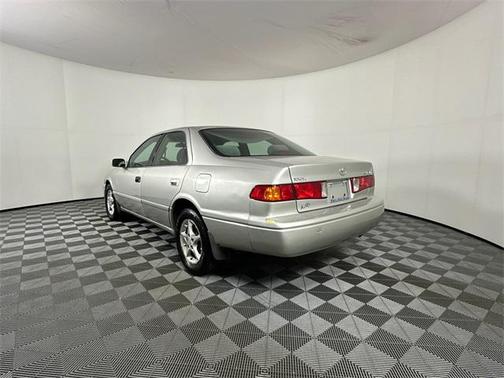 2001 Toyota Camry