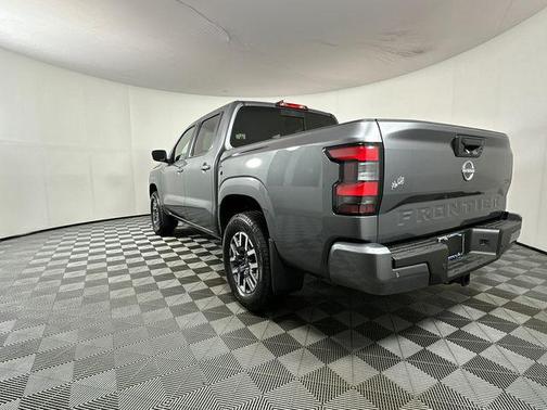 Gun Metallic 2026 Nissan Frontier SV