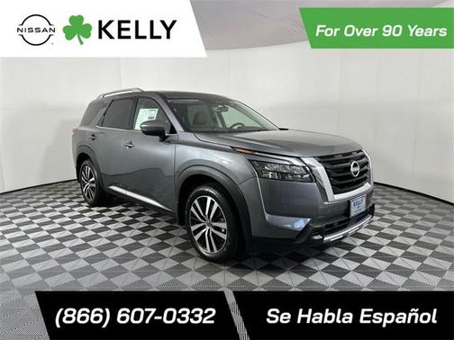 2025 Nissan Pathfinder Platinum 4WD