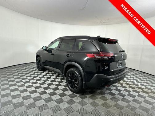 Super Black 2023 Nissan Rogue SV