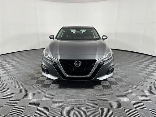 2020 Nissan Altima 2.5 SV