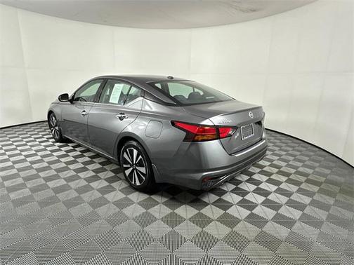 2020 Nissan Altima 2.5 SV