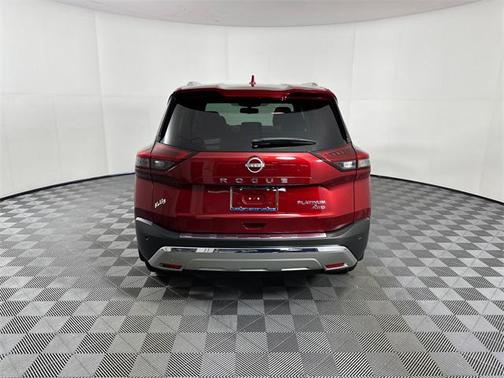 2022 Nissan Rogue Platinum