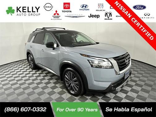 2022 Nissan Pathfinder SL 4WD