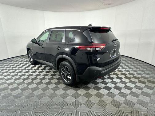 Super Black 2021 Nissan Rogue S