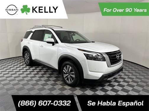 2025 Nissan Pathfinder SL 4WD