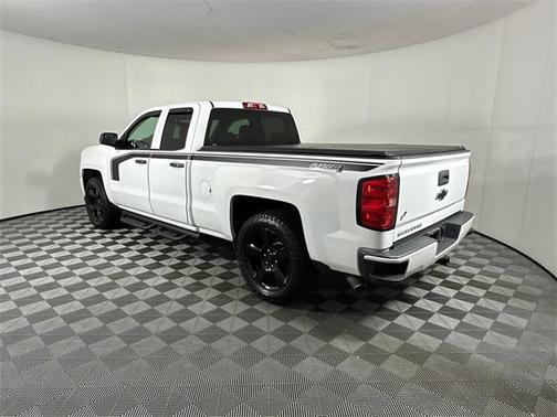 2017 Chevrolet Silverado 1500 Custom