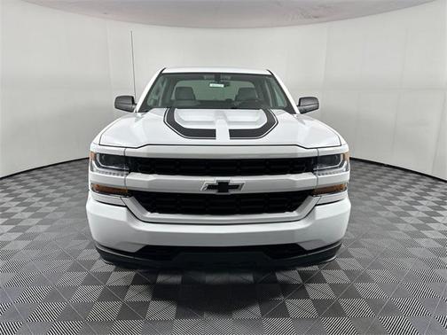 2017 Chevrolet Silverado 1500 Custom