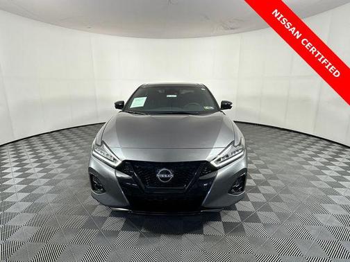 Gun Metallic 2023 Nissan Maxima SR Xtronic CVT