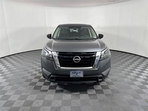 2024 Nissan Pathfinder S 4WD
