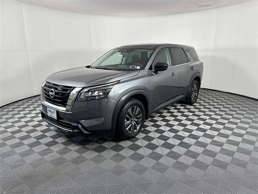 2024 Nissan Pathfinder S 4WD