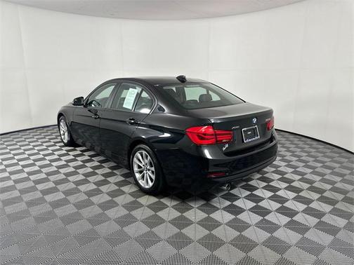 2018 BMW 320 i