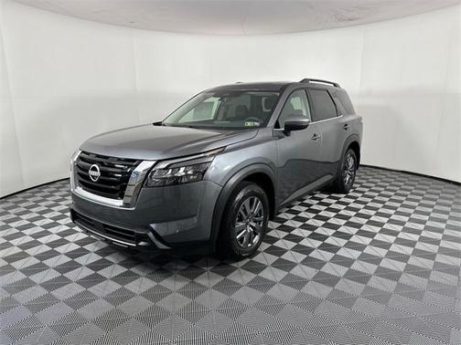 2025 Nissan Pathfinder SV 4WD
