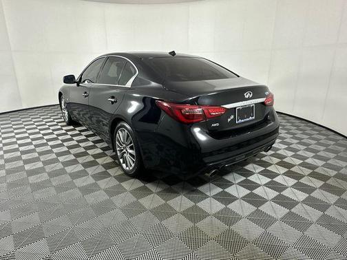 Black Obsidian 2018 INFINITI Q50 2.0t LUXE
