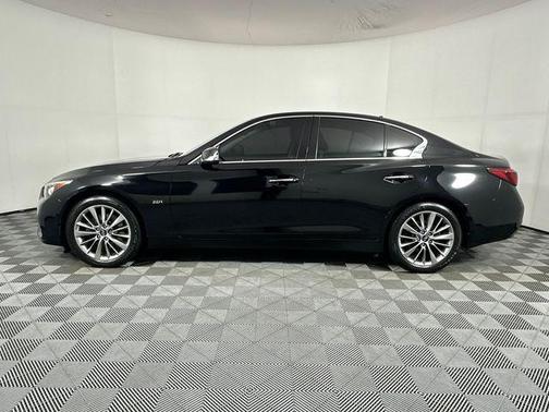 Black Obsidian 2018 INFINITI Q50 2.0t LUXE