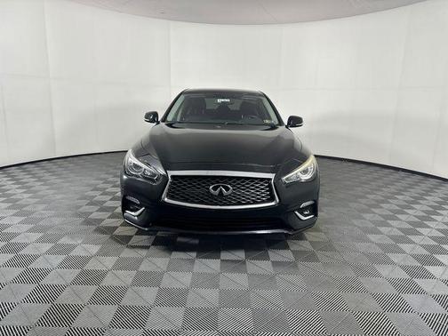 Black Obsidian 2018 INFINITI Q50 2.0t LUXE