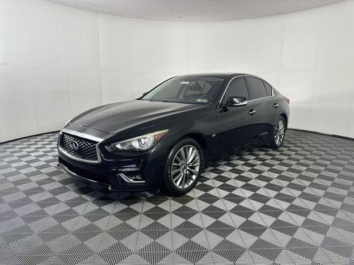 Black Obsidian 2018 INFINITI Q50 2.0t LUXE